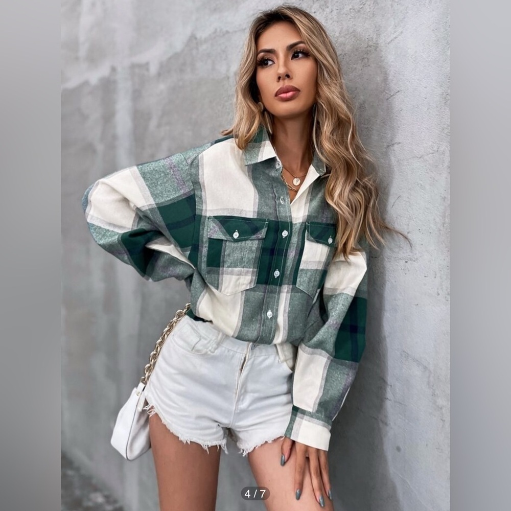 🍂 Oversized Plaid Button Down